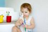 Odabir četkice i paste za dijete za dijete: savjet stomatologa