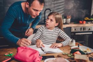 Kako pomoći djetetu da se konačno zauzimaju Lessons: 6 jednostavnih koraka