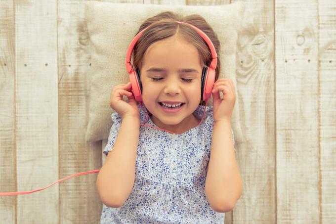 Je li slušanje glazbe pomoću slušalica štetno?
